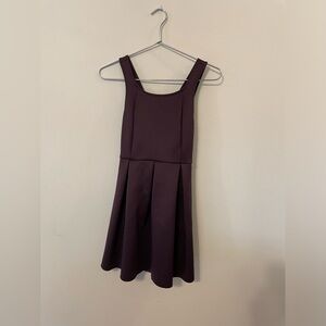 Size 6 Plumb Colored Cocktail Dress from Express